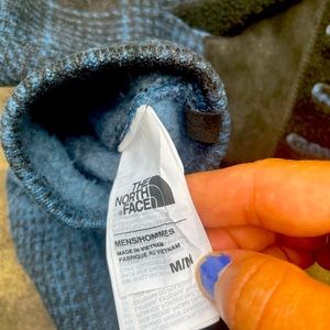 North Face Ski Gloves - Mens Mediums - blue and black - worn once